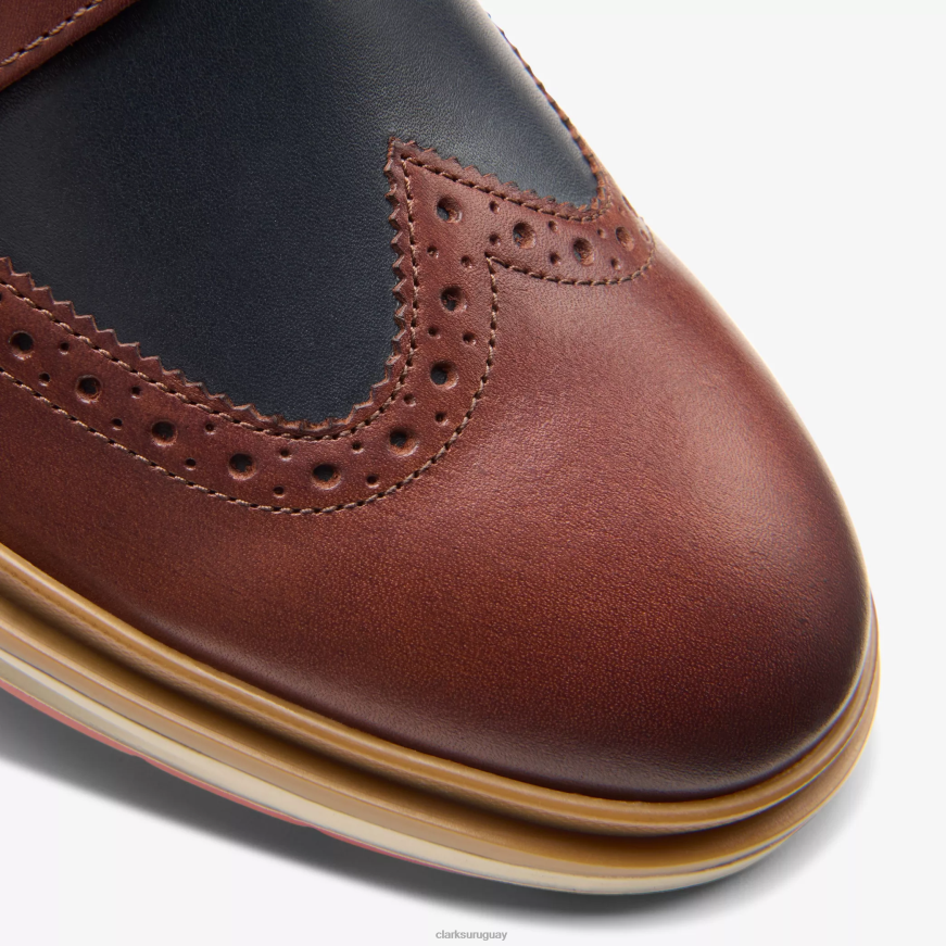 combinación de bronceado británico Clarks ala de la capilla X8V4N716