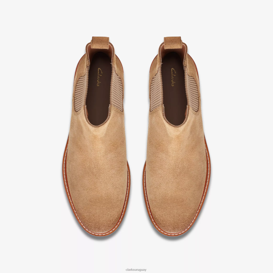 gamuza color canela claro Clarks colonia arlo X8V4N491