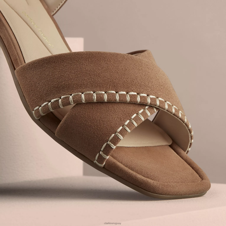 gamuza color canela Clarks serina35 cruz X8V4N117