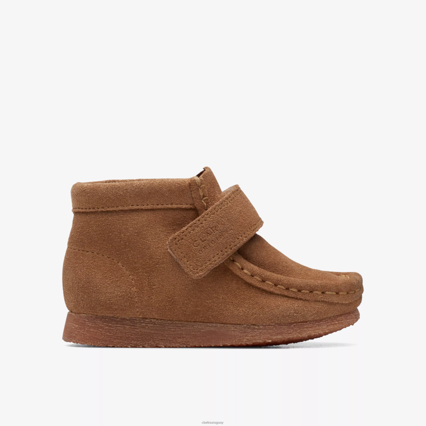 gamuza de trigo Clarks bota wallabee niño X8V4N1014